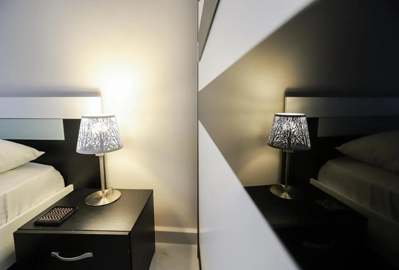Erythrina #Colony_Deluxe_Suite Thessaloniki Apartment
